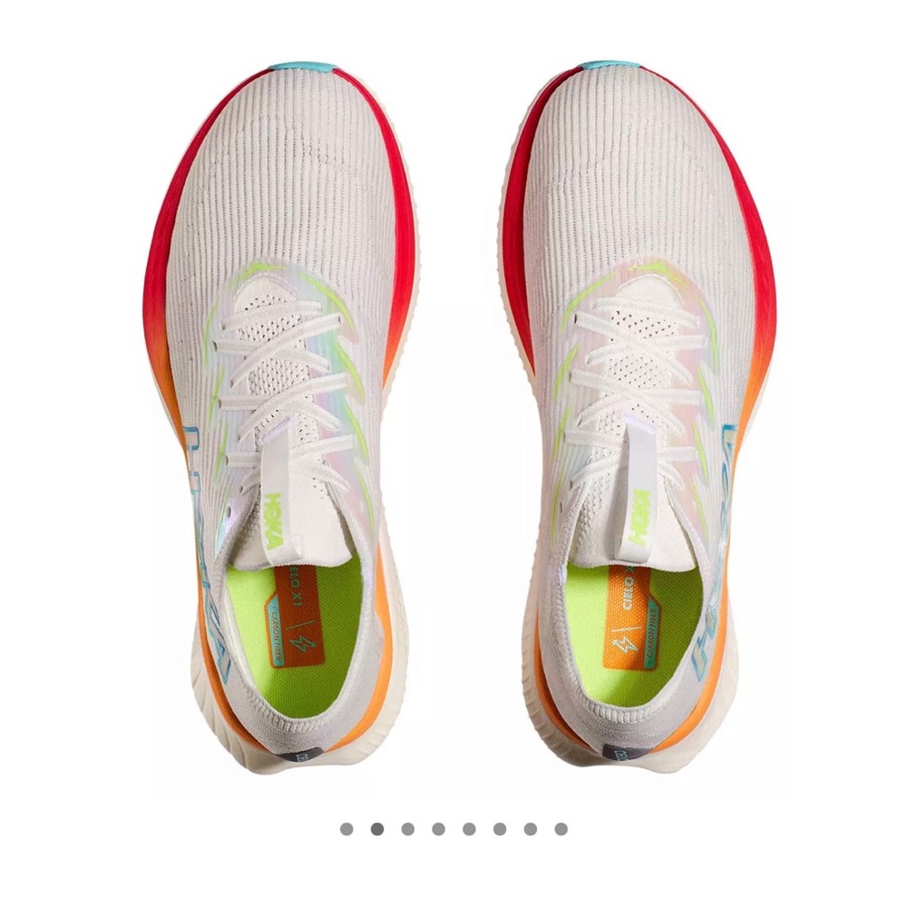 Hoka White and Red Athletic Shoes with Carbon Plate Design - Picture 2 of 7